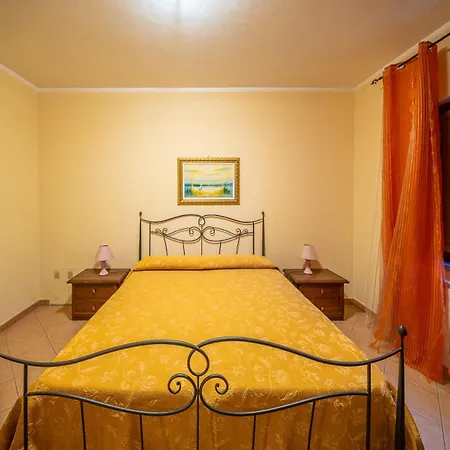 L'elce Farm stay *